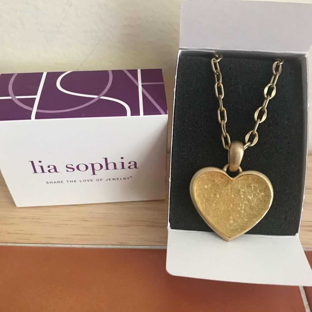 Crush, 30-33” Lia Sophia Matte Gold Necklace